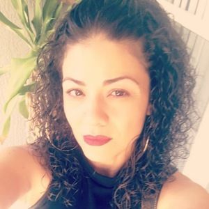 Meet your Posher, Lisandra